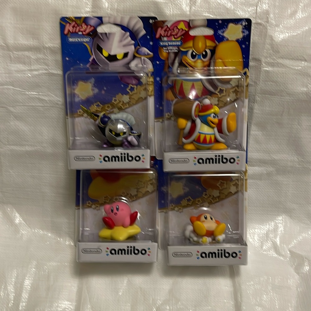 Kirby Amiibos